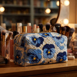 Pochette per trucco trapuntata Orvokit nel vento