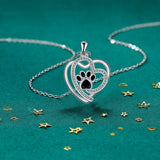 Collana di Zampa Amorevole in Argento con Zirconia