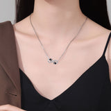 Collana con Catena di Amore Infinito e Zirconia